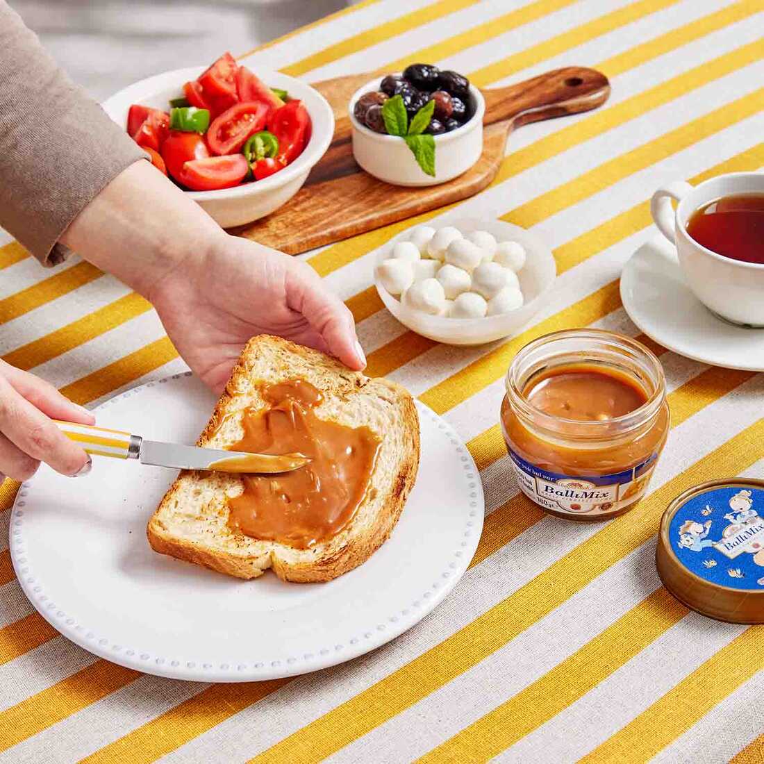 ballıMix hazelnut paste with honey 180g 3