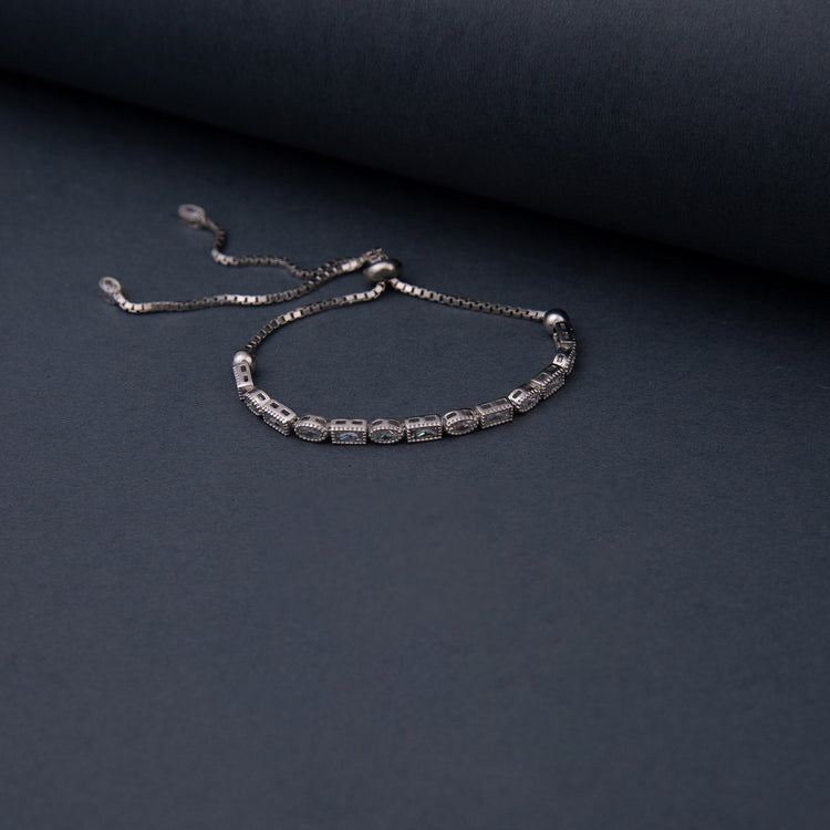 925 Sterling Silver Bracelet with Waterway Lift - EFENDINA PAZAR - Ve Tesbih - vealisveris - Z1588