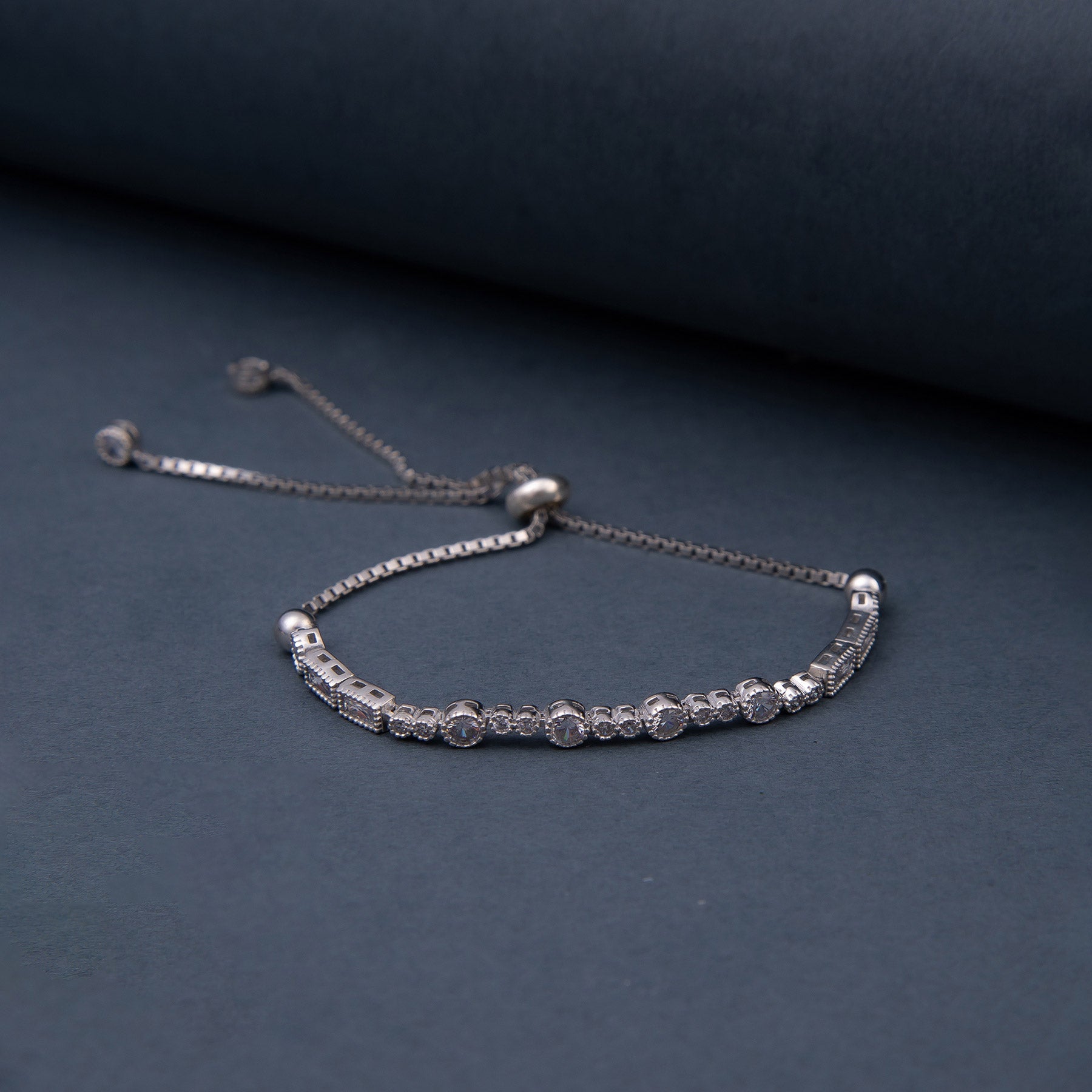 925 Sterling Silver Bracelet with Waterway Lift - EFENDINA PAZAR - Ve Tesbih - vealisveris - Z1592