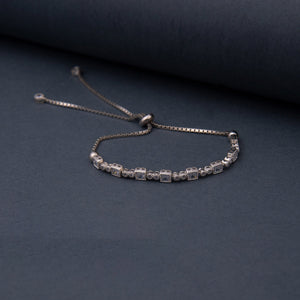 925 Sterling Silver Bracelet with Waterway Lift - EFENDINA PAZAR - Ve Tesbih - vealisveris - Z1596
