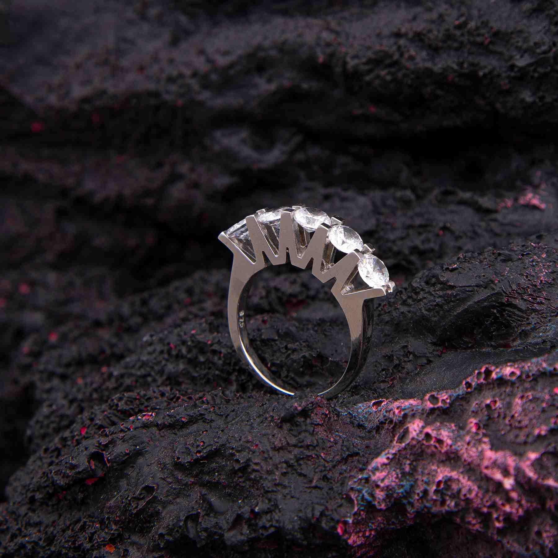 925 Sterling Silver Five Stone Ring with Zircon Stone - EFENDINA PAZAR - Ve Tesbih - 