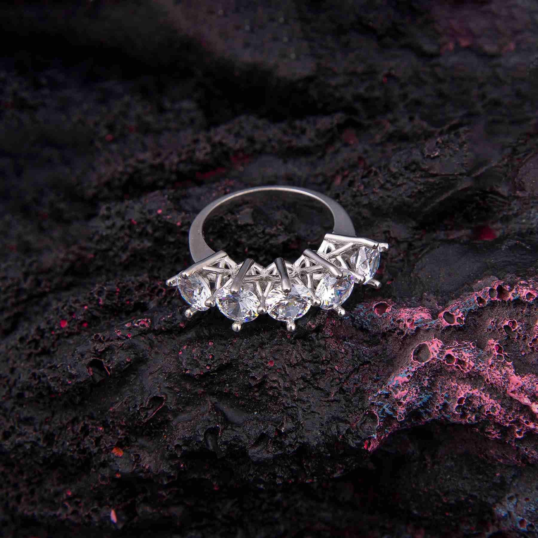 925 Sterling Silver Five Stone Ring with Zircon Stone - EFENDINA PAZAR - Ve Tesbih - 