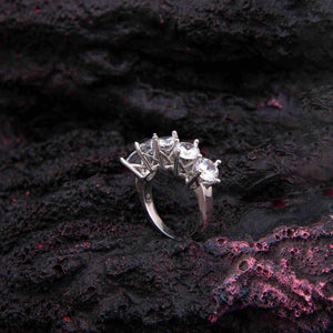 925 Sterling Silver Five Stone Ring with Zircon Stone - EFENDINA PAZAR - Ve Tesbih - 