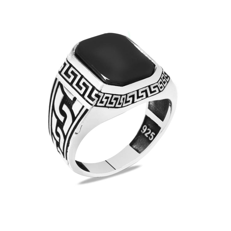 925 Sterling Silver Men's Ring with Black Onyx Stone and Greek Chain Detail - EFENDINA PAZAR - Tesbihane - 102002604