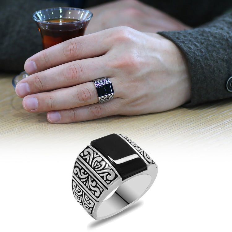 925 Sterling Silver Men's Ring with Black Onyx Stones and Pencil Work - EFENDINA PAZAR - Tesbihane - 102002383