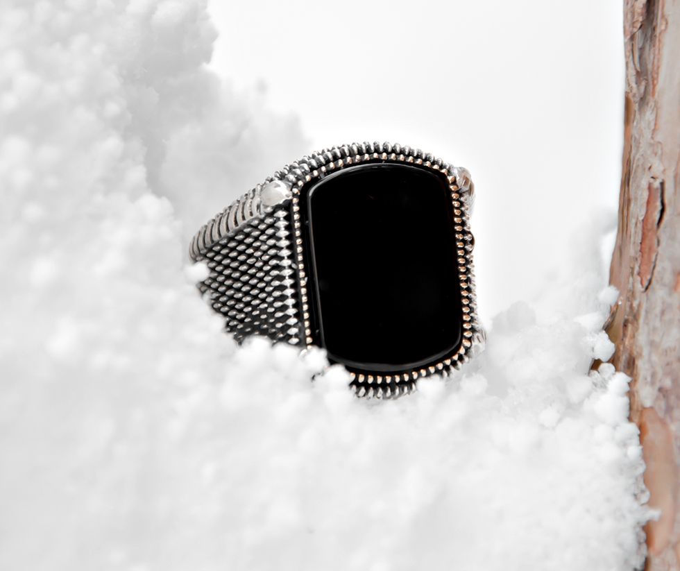 925 Sterling Silver Men's Ring with Embroidered Black Onyx Stone - EFENDINA PAZAR - Tesbihane - 65020003