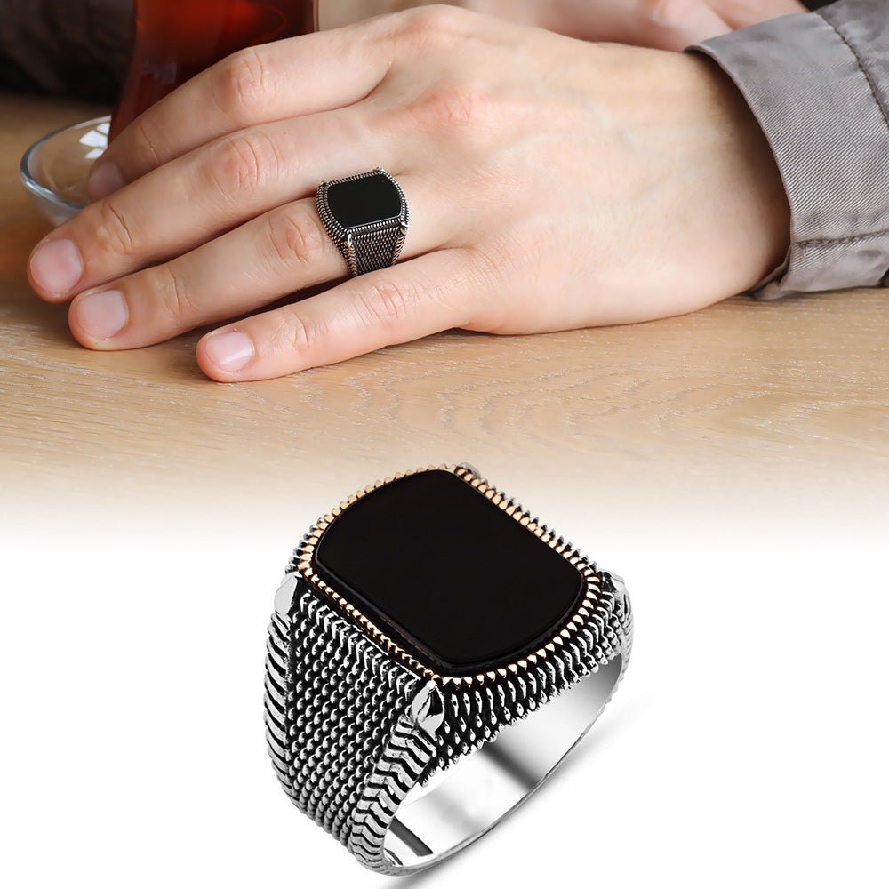 925 Sterling Silver Men's Ring with Embroidered Black Onyx Stone - EFENDINA PAZAR - Tesbihane - 65020003