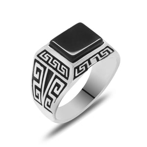 925 Sterling Silver Men's Ring with Labyrinth Patterned Black Onyx Stone - EFENDINA PAZAR - Tesbihane - 102002241