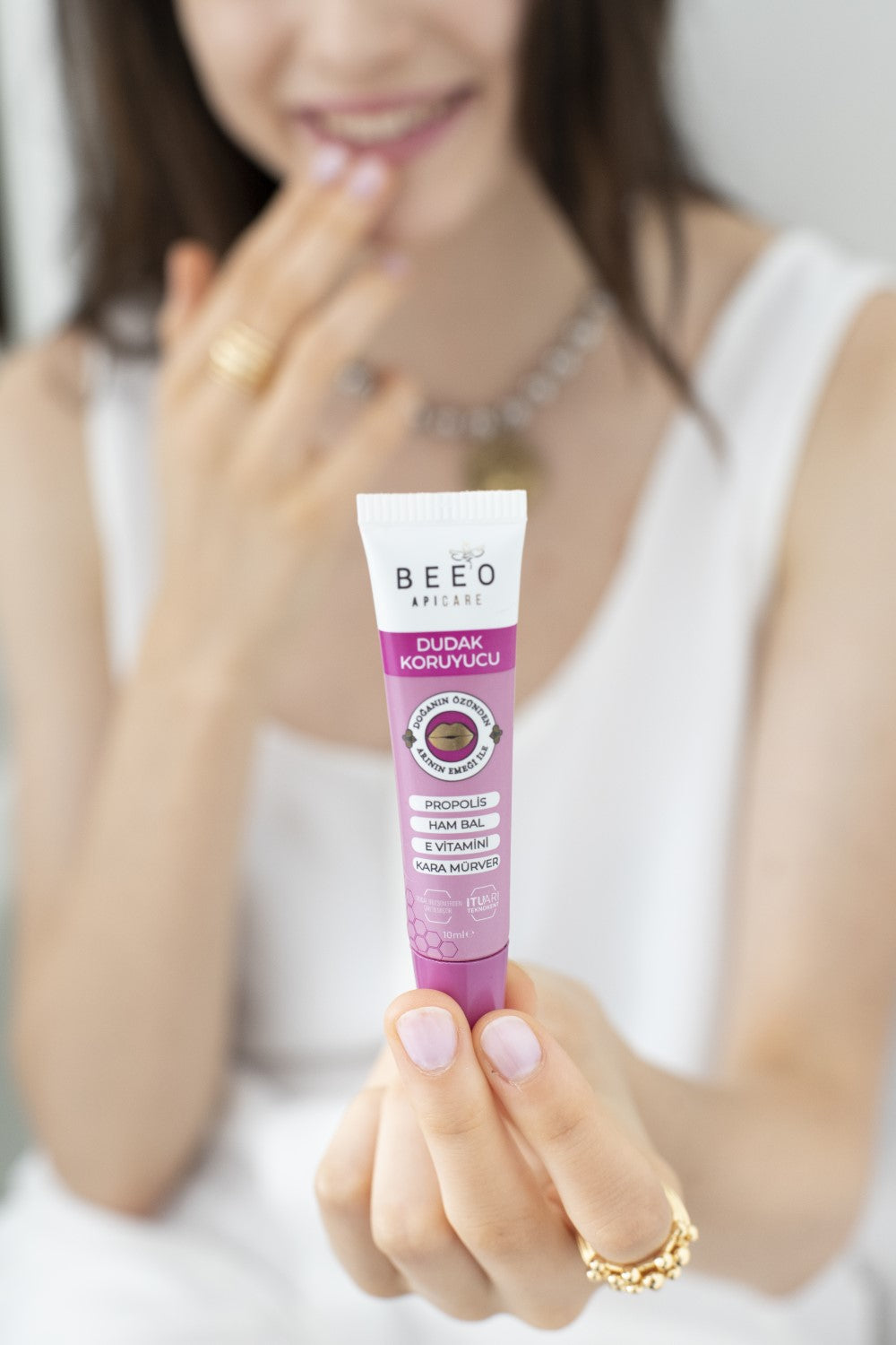 Beeo Apicare Propolis Black Elderberry Lip Balm