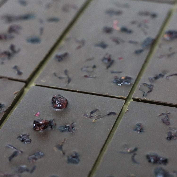 Carob Bar | Cranberry + Hibiscus - EFENDINA PAZAR - ROJOK - 