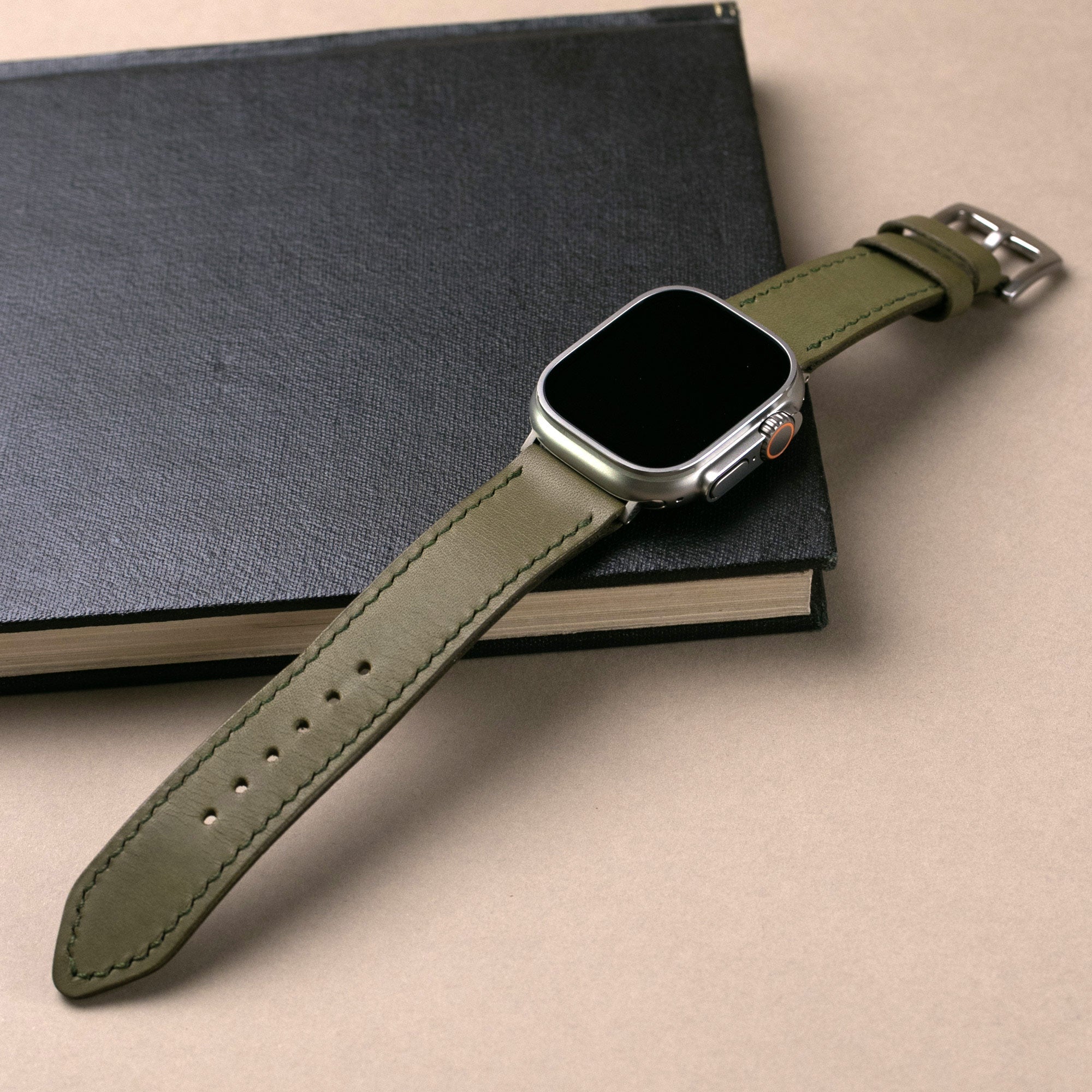 Veg-Tan Leather Apple Watch Strap Olive
