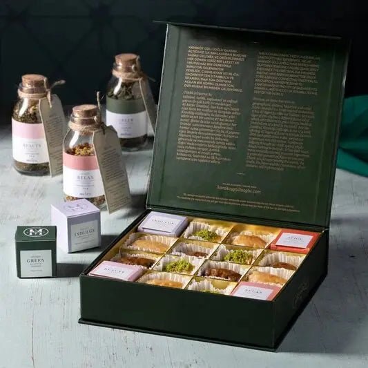Karaköy Güllüoğlu Gourmet Box - EFENDINA PAZAR - Karaköy Güllüoğlu - 