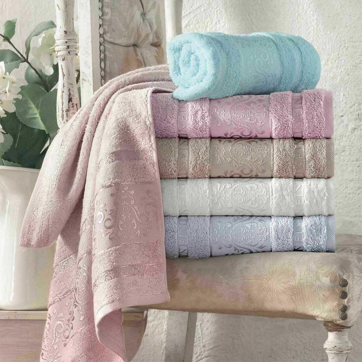 Maxstyle Crystal Bamboo Dusty Rose Towel 50x90 cm