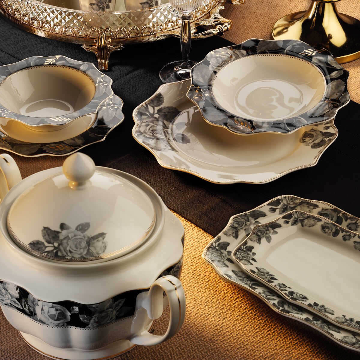 Royal London Anemone 60 Piece Dinner Set for 12 People