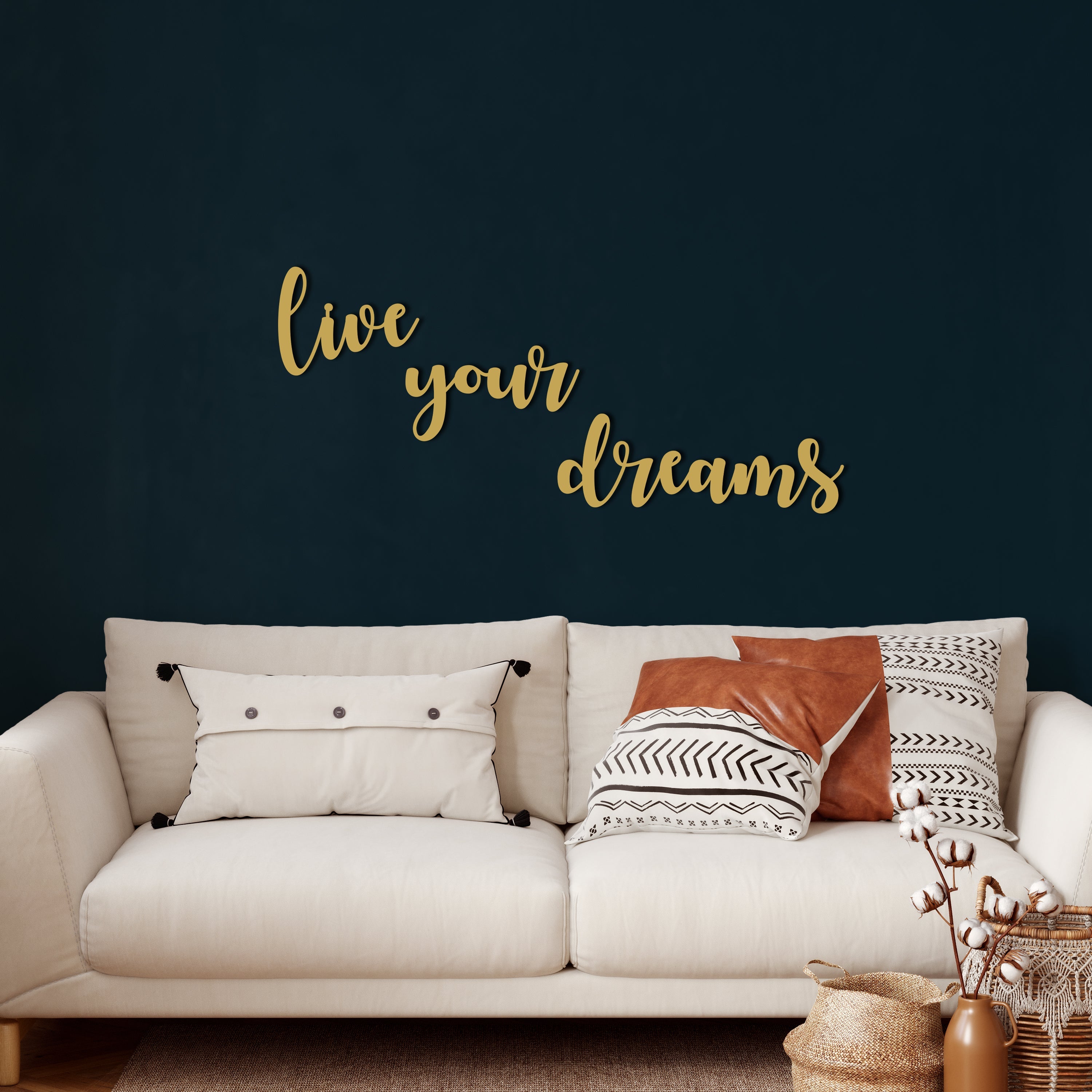 Live Your Dreams Metal Wall Decoration