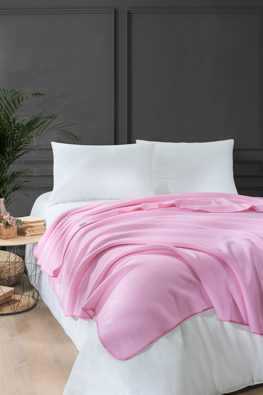 DENIZLI CONCEPT Bloom Fleece Blanket Pink