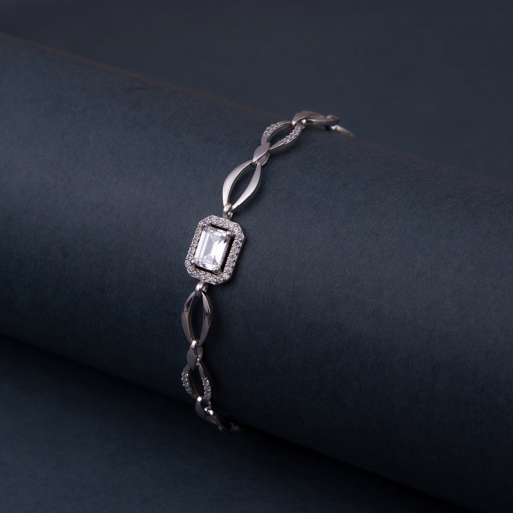 Ve Tesbih Zircon Stone Silver Bracelet1