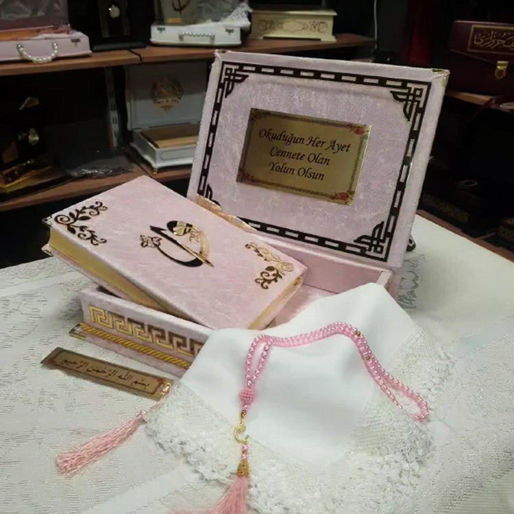 Ve Tesbih Pink Quran Set with Raschel Box 3