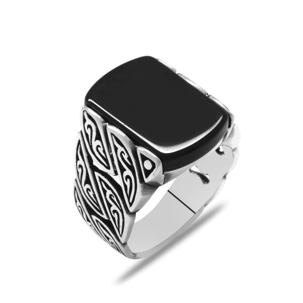 Ivy Design 925 Sterling Silver Men's Ring with Black Onyx Stone