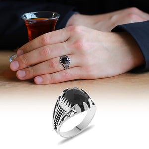 Elegant 925 Sterling Silver Men's Ring with Black Zircon Stone