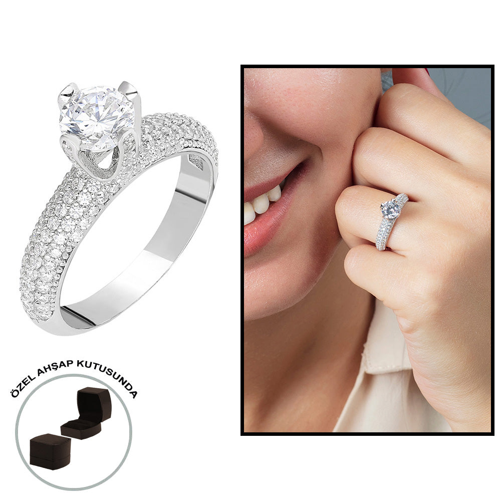 Starlight Diamond Diamond Mounted Love Themed 925 Sterling Silver Women&#39;s Solitaire Ring