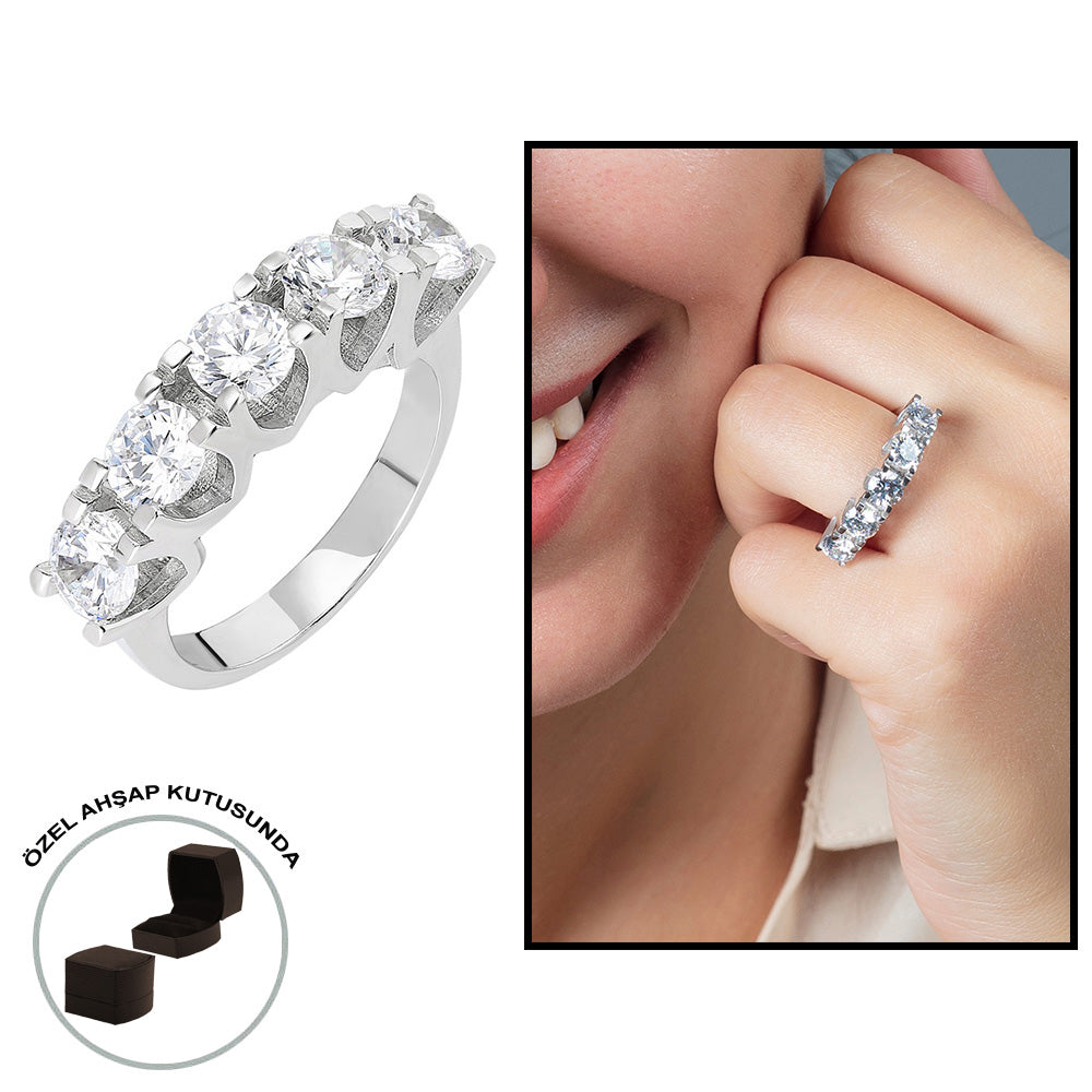 Starlight Diamond Diamond Mounting U Design 925 Sterling Silver Women&#39;s Five Stone Ring