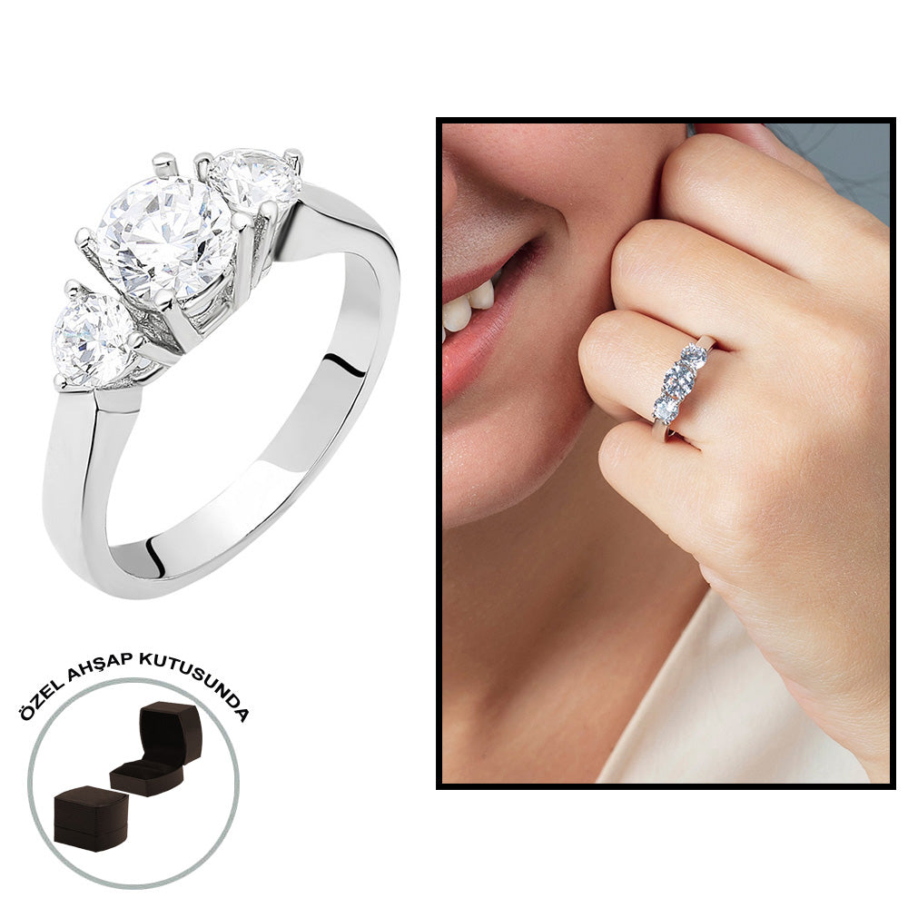 Starlight Diamond Diamond Mounting Elegant Design 925 Sterling Silver Women&#39;s Tria Ring