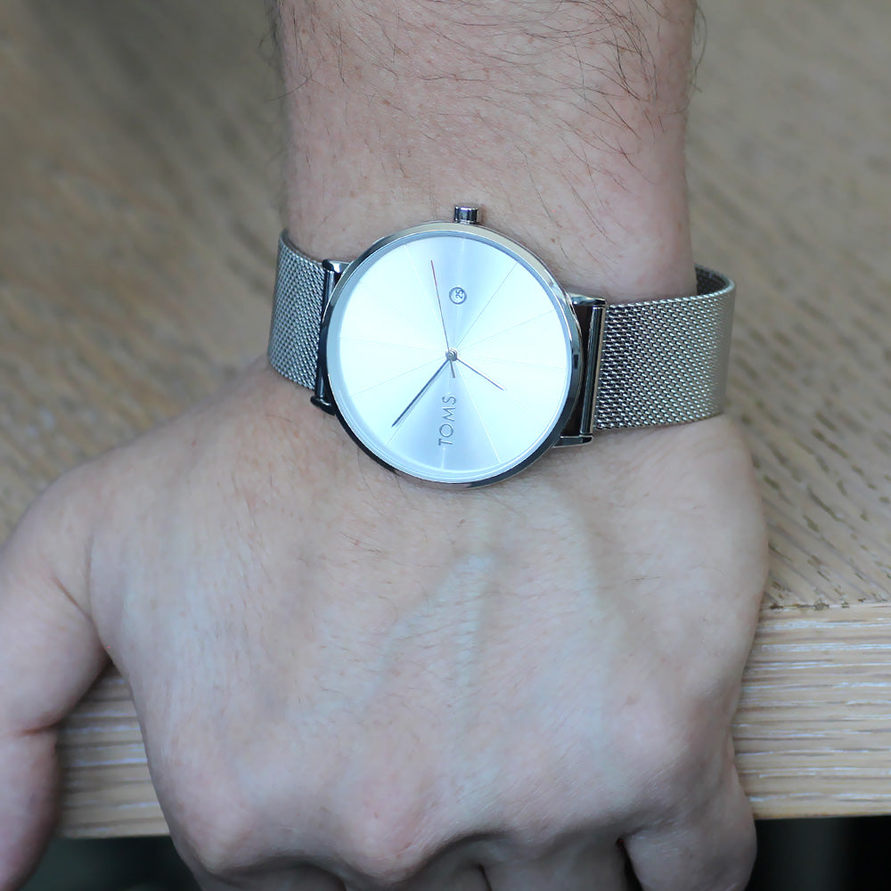 Toms Silver Color Mesh Strap Men Wristwatch TH-T1898C-952-A