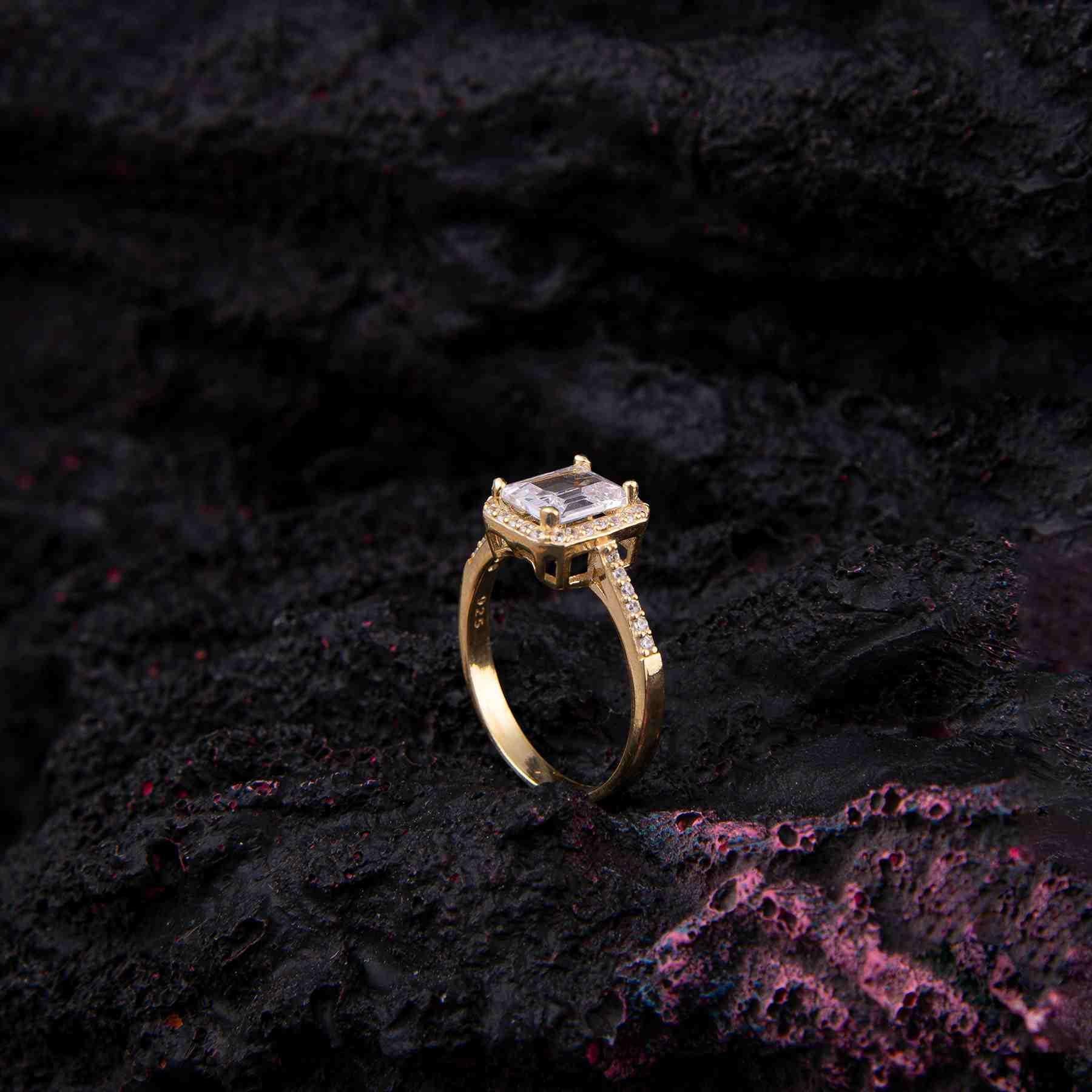 Zircon Stone Baguette Single Stone Gold Silver Ring
